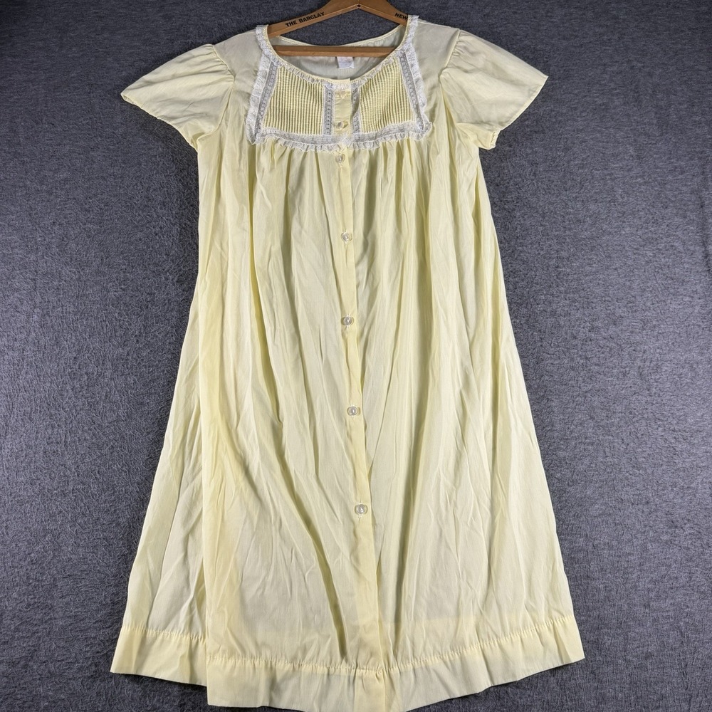 1970s Barbizon Renee Size S Pastel Yellow Button Front Nightgown Robe Vintage